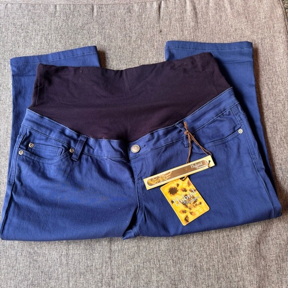 Hybrid & Company Maternity Capri High Waist Stretch Denim Capri, Large - Picture 8 of 9